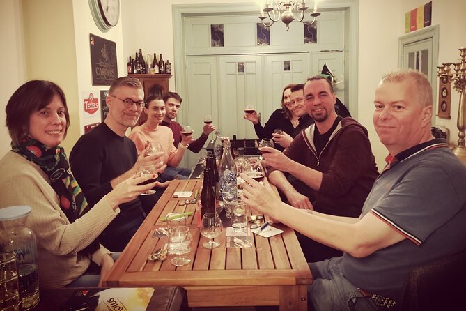 2 Hour Beer Tasting with Local Beer Sommelier in Brussels - A two-hour Brussels beer lesson in a private Jette room