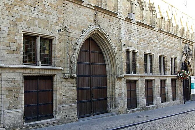 600 Years of History and Heritage: A Self-Guided Walking Tour of Leuven - Hotels, Theology, and the Quiet Power of the Façade