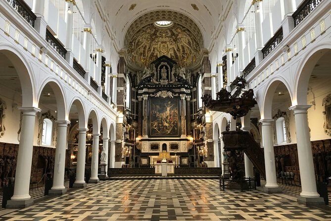 Antwerp: Help the Lost Boy – Self-Guided Mystery Walk - Pace, Pauses, and When You Should Take Breaks