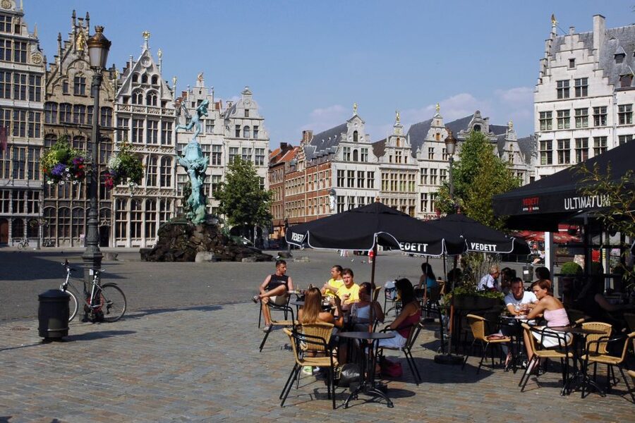 Antwerp: Private 3-Hour Historical Sightseeing Walking Tour - Why this 3-hour Antwerp private tour works