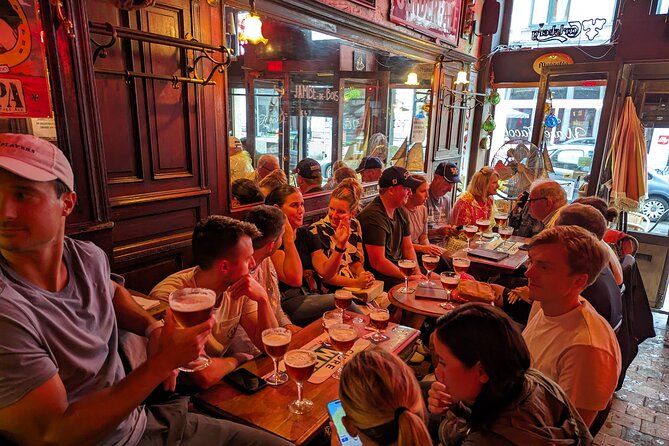 Antwerp Private Beer Tour - t Waagstuk: local beer tasting with real city context