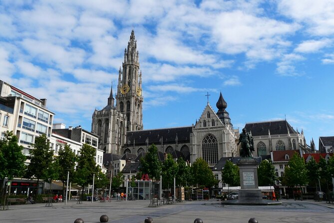 Antwerp Scavenger Hunt and Best Landmarks Self Guided Audio Tour - Entering the Antwerp game: how the app-based audio works