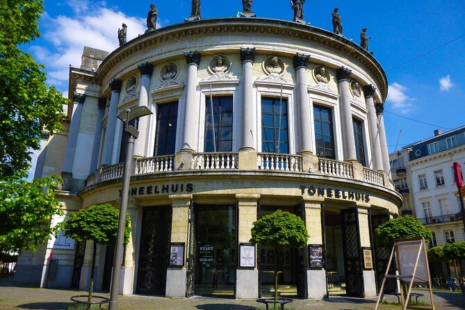 Antwerp Scavenger Hunt and Highlights Self Guided Audio Tour - Flexibility that actually helps: pause, skip, and redo