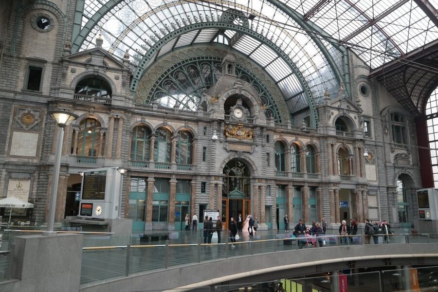 Antwerp: Walking Tour from Steen to Central Station - Key Highlights You Should Care About