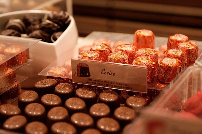 Beer & Chocolate pairing in Brussels - How the guide teaches pairing without killing the fun