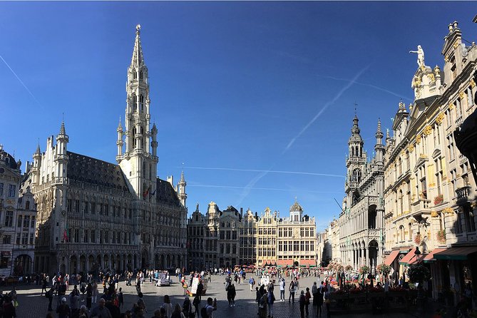 BeerWalk Brussels (English guide) - La Fleur en Papier Dore: When Brussels Turns Literary