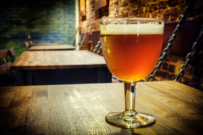 Belgian Beer Tasting in Brussels - Sampling Three More Beers on the Walk to the Next Bar