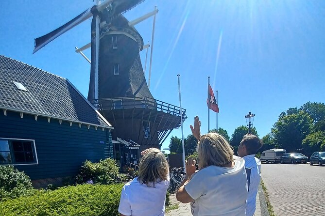 Best Of Bruges and Ghent Private Tour from Brussels - Getting There Comfortably: Minivan Pickup and a Driver Team