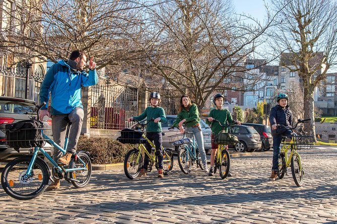 Bicycle tour in historic Ghent - Value and Logistics: 2.5 Hours, Helmet Included, and What You Pay For