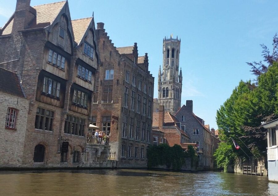 Bruges: 2.5-Hr Walking Tour from train station to Markt - Tanners’ Square and the Fish Market: daily life energy, not just monuments