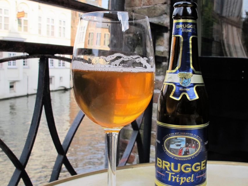 Bruges Beer and Chocolate Walking Tour - Walking Past Bruges Sights Without Missing the Why