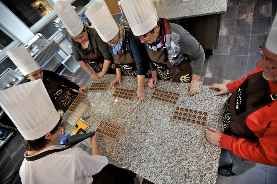 Bruges: Chocolate Making Workshop and Chocolate Museum Entry - Price and Value in Bruges Terms