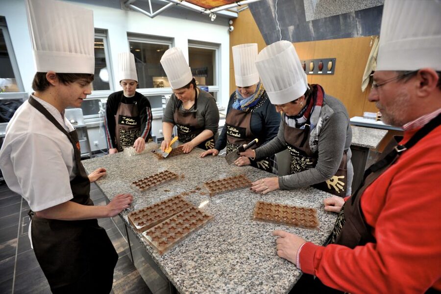 Bruges: Chocolate Making Workshop and Chocolate Museum Entry - Practical Tips for a Smooth Sweet Afternoon
