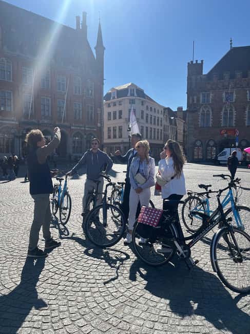 Bruges: City Highlights Bike Tour - Beguinage and the almshouses: seeing medieval life beyond the postcard