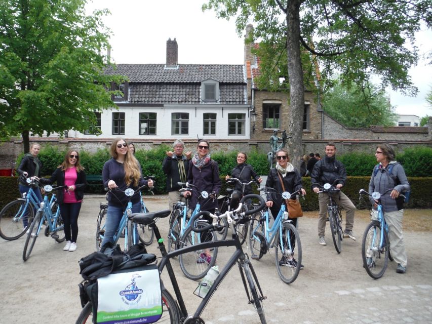 Bruges: City Highlights Bike Tour - Getting set up with Quasimundo Bike Tours Brugge