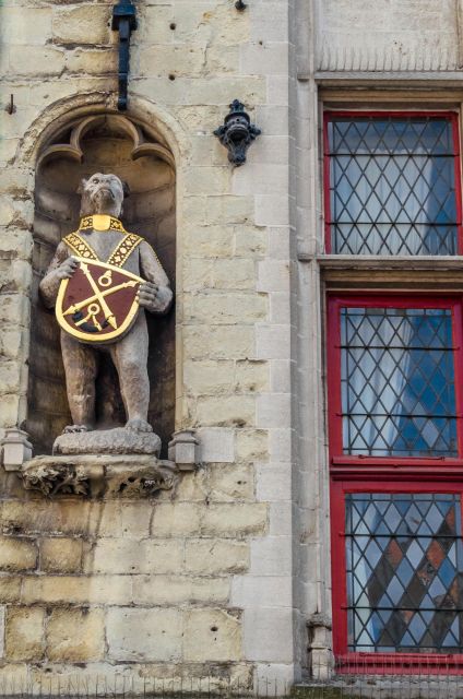Bruges: Express Walk with a Local in 60 minutes - Who Should Book This Express Walk, and Who Might Not