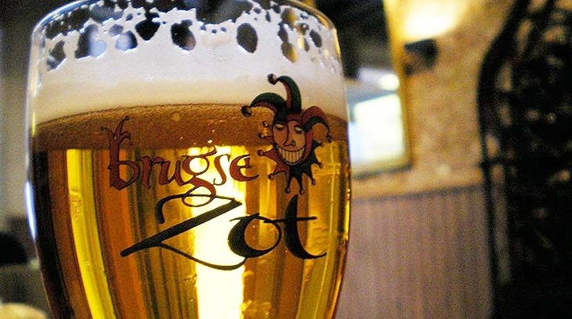 Bruges: Guided Walking Tour - Finish at Campanario de Brujas, then use your brain for lunch