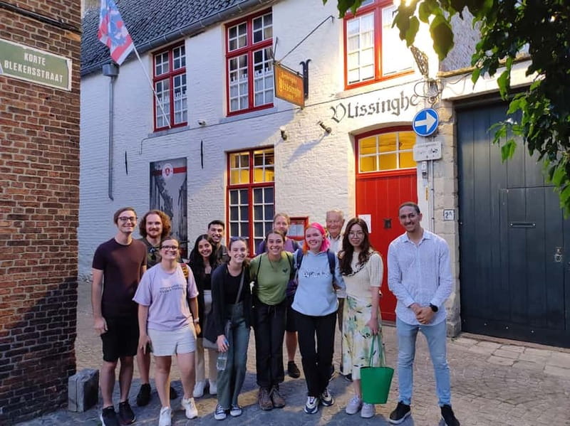 Bruges: Nightly Tales and Untold History Walking Tour - Finding the Tour at the Belfry Tower (Yellow Umbrella Included)