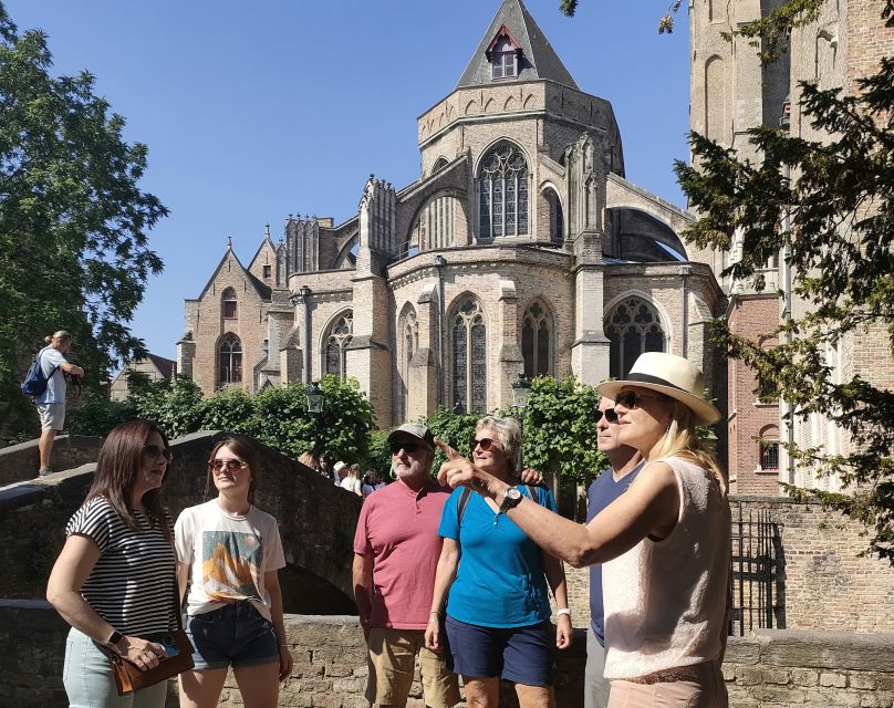 Bruges: Small Group Boat Cruise and Guided Walking Tour - Price and time value of a 150-minute Bruges orientation