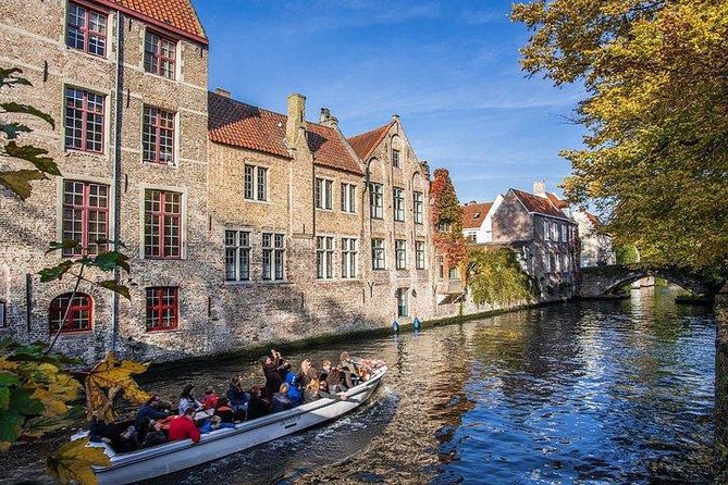 Bruges Uncovered: Historic Walking Tour & Canal Boat Experience - Key things to know before you go