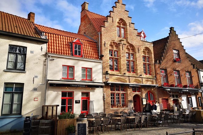 Bruges Walking Tour - Stop 4: Walplein and Bruges Beer History