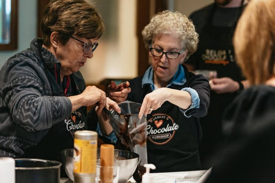 Brussels: 2.5-Hour Belgian Chocolate Making Workshop - Who Should Book This Class, Vegetarians and Vegans Included