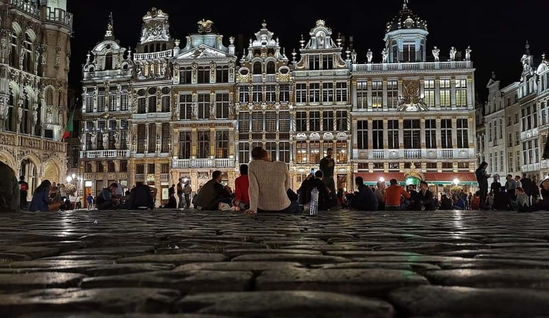 Brussels: 2-Hour Dark Side of Brussels Private Tour - Rue de Rollebeek: The Quiet Connector You Would Skip on Your Own