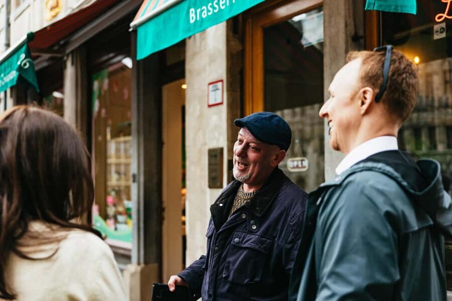 Brussels: Beer Tasting Tour with 7 Beers and Snacks - Brussels Landmarks You Pass: Saint Géry, Fish Market, and Saint Catherine