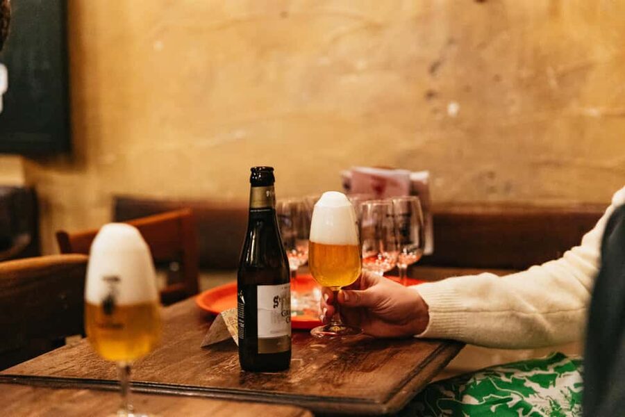 Brussels: Beer Tasting Tour with 7 Beers and Snacks - Starting at Mary Grand Place: Where You Get Your Bearings Fast
