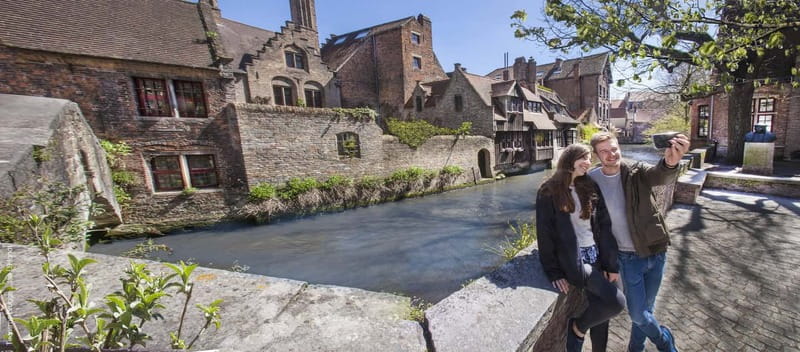 Brussels: Bruges & Ghent Tour with Cruise & Chocolate Visit - Ghent canal cruise from Gent Watertoerist: the best view trick