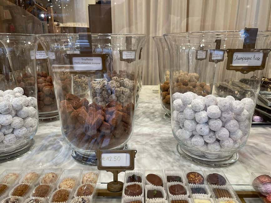 Brussels: Chocolate Appreciation and Tasting Walking Tour - Grand Place Tasting: The Chocolate Break That Feels Like a Pause