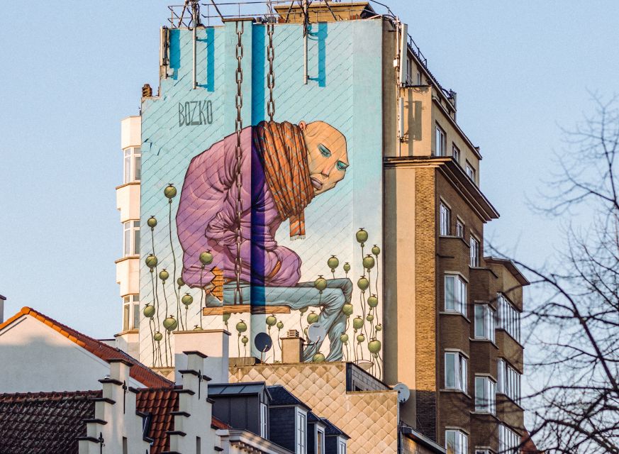 Brussels Comics & Street Art: Private Walking Tour - Hors-série: First Editions and the Serious Side of Comics
