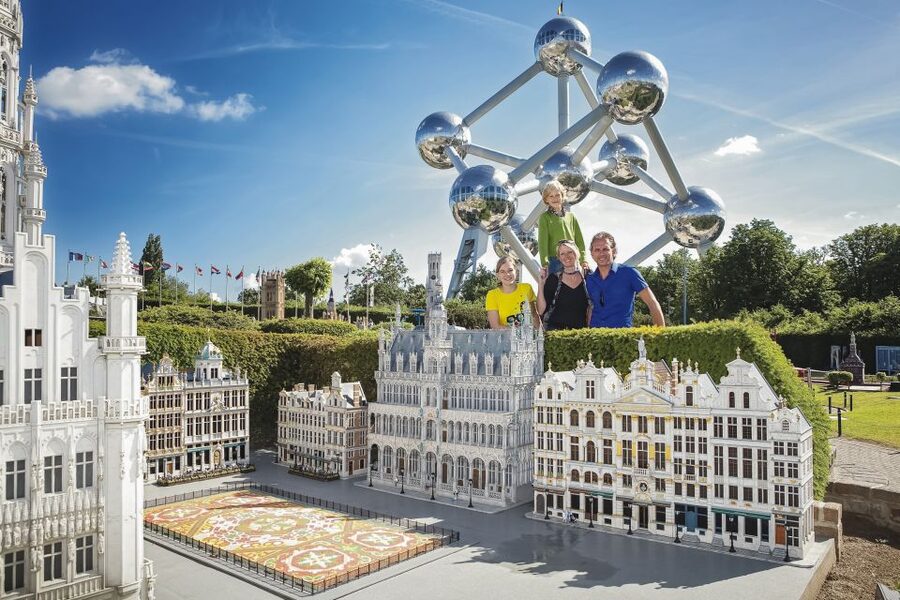 Brussels: Entry Ticket to Mini-Europe - Timing, weather, and how to plan your photos