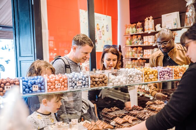 Brussels Highlights & Hidden Gems Private Tour with a Local Guide - Passion Chocolat and the beer café stops that actually help you choose