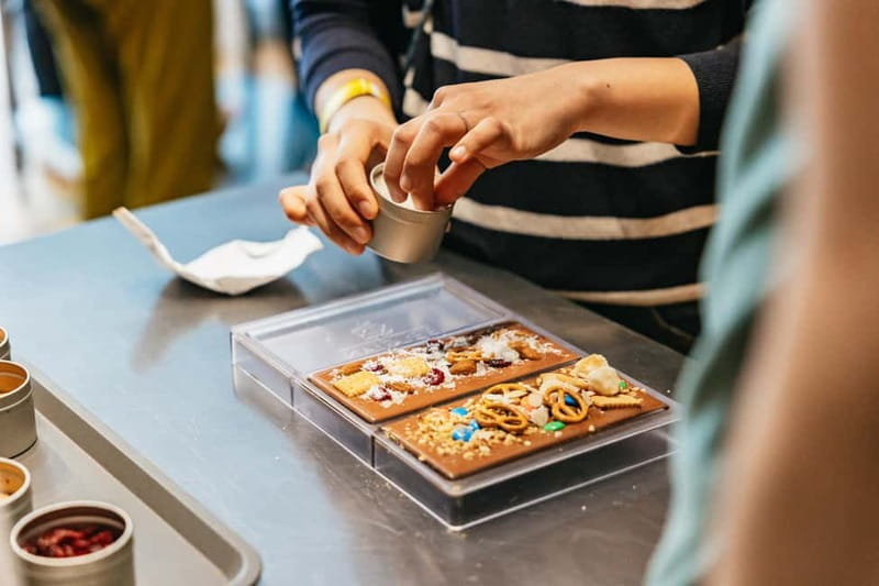 Brussels: Make Your Own Chocolates Workshop with Tastings - Your Personalized Chocolate Bar, Plus Mendiants and Truffles
