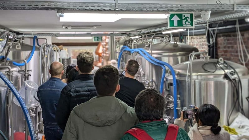 Brussels: micro brewery & distillery tour + beer tasting - What to expect in the taproom after the tour