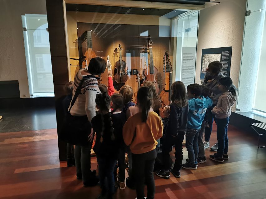 Brussels: Musical Instruments Museum Entry Ticket - Getting to MIM on Mont des Arts, and why the building matters