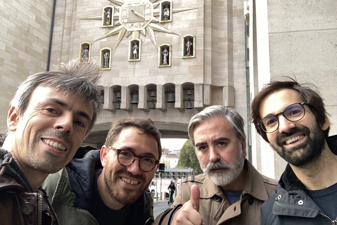 Brussels Old Town & Beer Secrets: Self-Guided Puzzle Walk - Offline map plus a “look around” style of clue