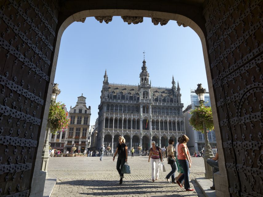 Brussels: Private 3-Hour Sightseeing Walking Tour - Price and Value: What $347 Means for Your Group Size