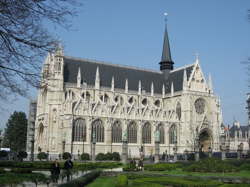 Brussels: Private 3-Hour Sightseeing Walking Tour - Meeting Point and Pickup: Hotels in the Center Help