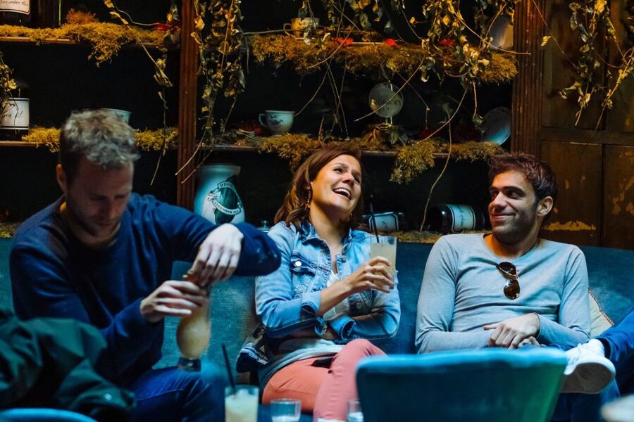Brussels: Private Beers, Bars, and Live Music Tour by Night - Poechenellekelder vs. L’Archiduc: two classics, two moods