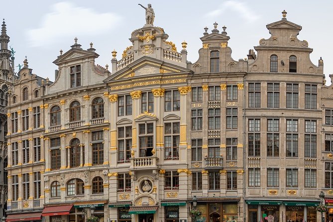 Brussels Private Walking Tour With A Professional Guide - Why a private 2-hour walk is the smart play in Brussels