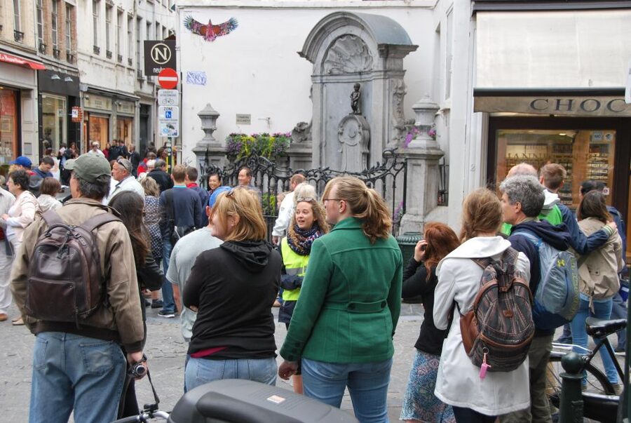 Brussels: Sightseeing Bike Tour - Who should book, and who should skip