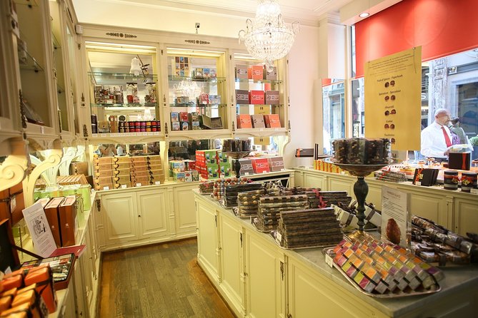 Brussels Small-Group Chocolate Appreciation Tour - Meeting Point at Galerie du Roi: How to Start Without Stress