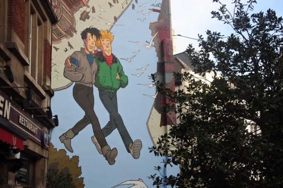 Brussels: The comic book walls walking tour - French-Belgian comic schools and techniques, explained in street-level terms