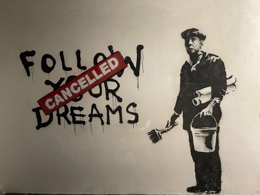 Brussels: The World of Banksy Museum Permanent Exhibition - The Building, The Setting, And The Surprise Of Being Comfortable