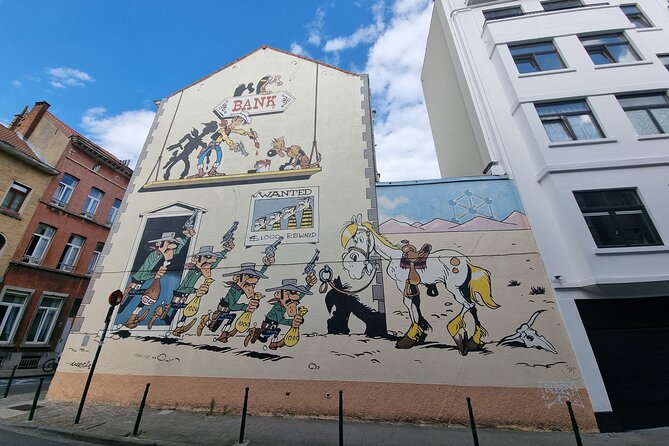 Brussels through its comics murals - The mural walk: what happens at each stop