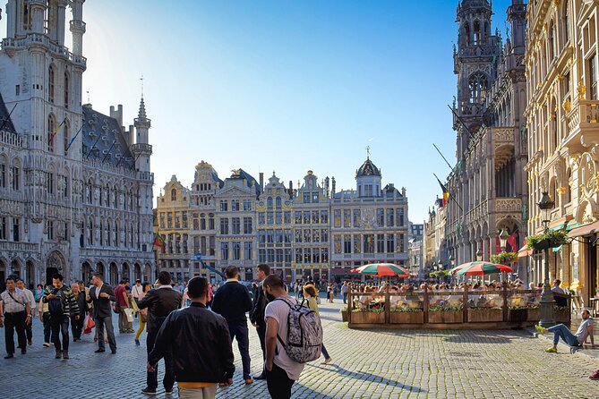 Brussels Tootbus Discovery Hop On Hop Off Bus and walking tours - Comfort, crowds, and the small frustrations that affect value