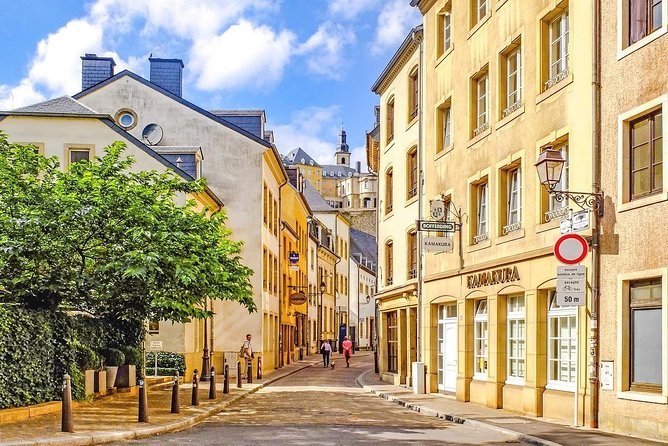Bus day trip to Luxembourg and Dinant from Brussels - Guide quality makes the whole trip