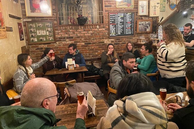 Chocolate and Beer Food Tour of Brussels - Stop 4: Delirium, a legendary beer finale